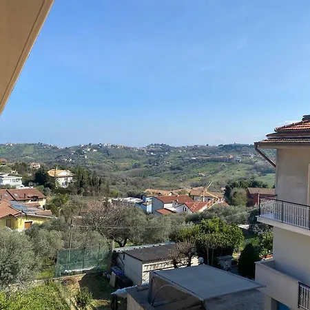 Incantevole A Due Passi Dal Borgo Montesilvano